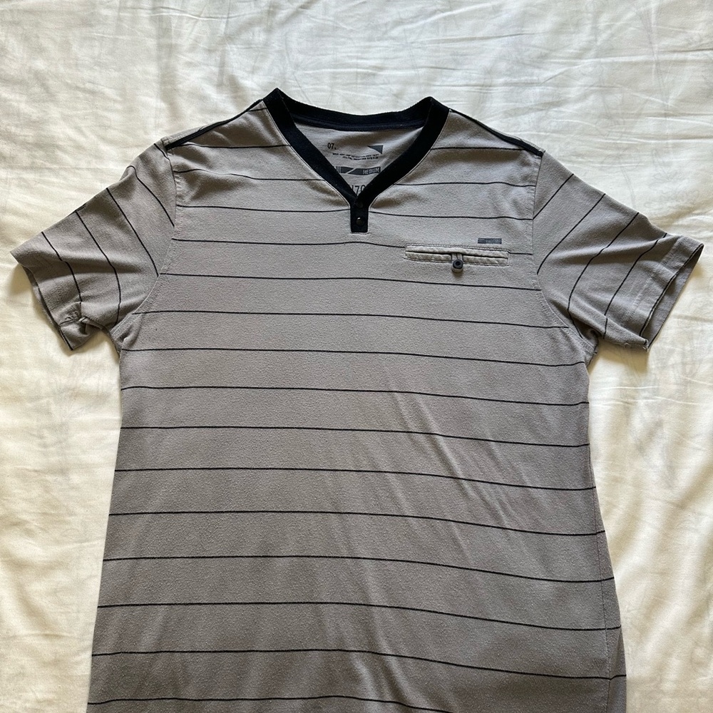 Men's Gray Striped Shirt